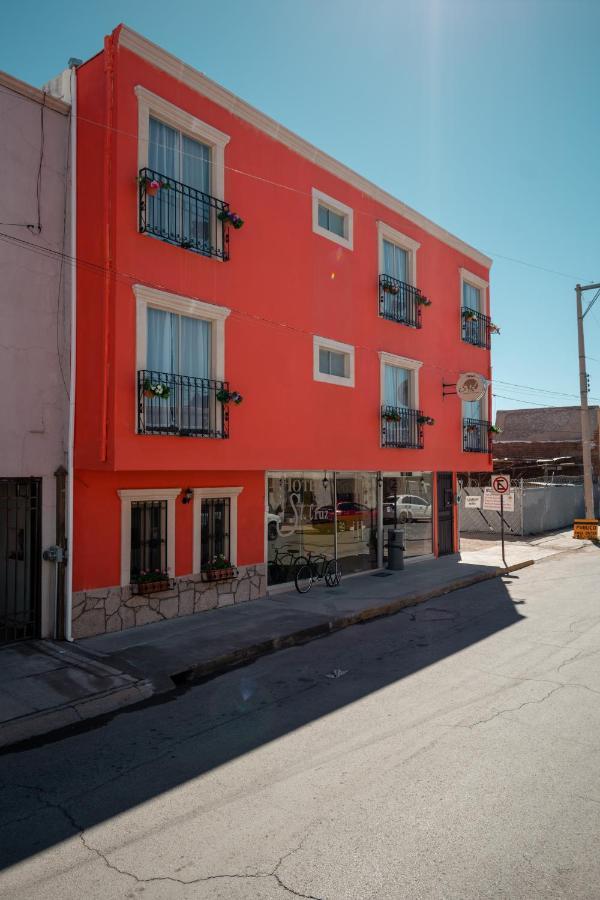 Hotel Santa Cruz Chihuahua Exterior photo